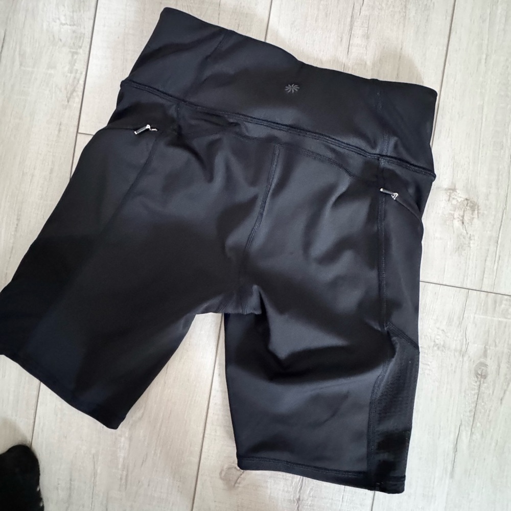 Women's Athleta running/bike Shorts
